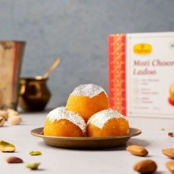 Moti Choor Ladoo